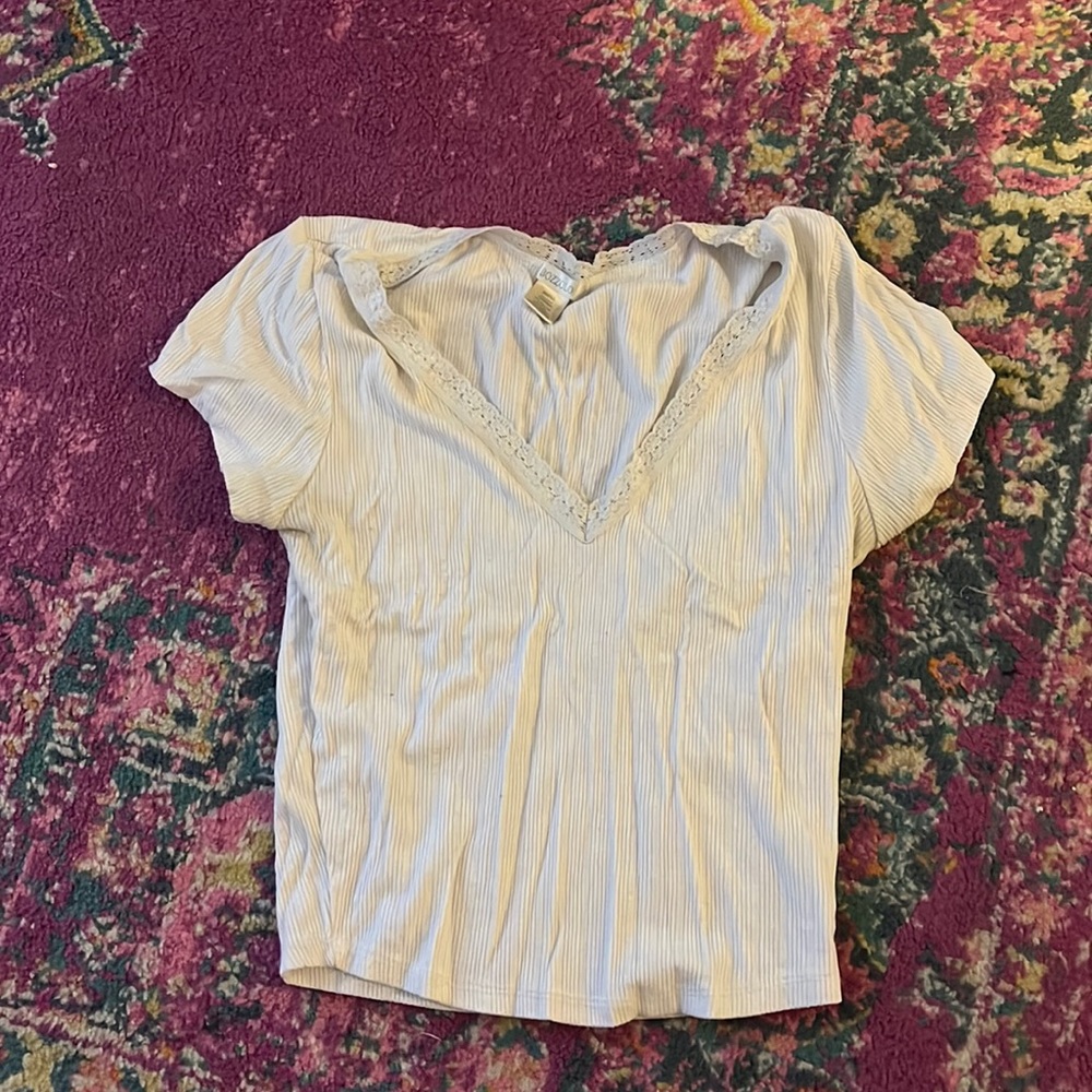 Tilly’s cropped t-shirt